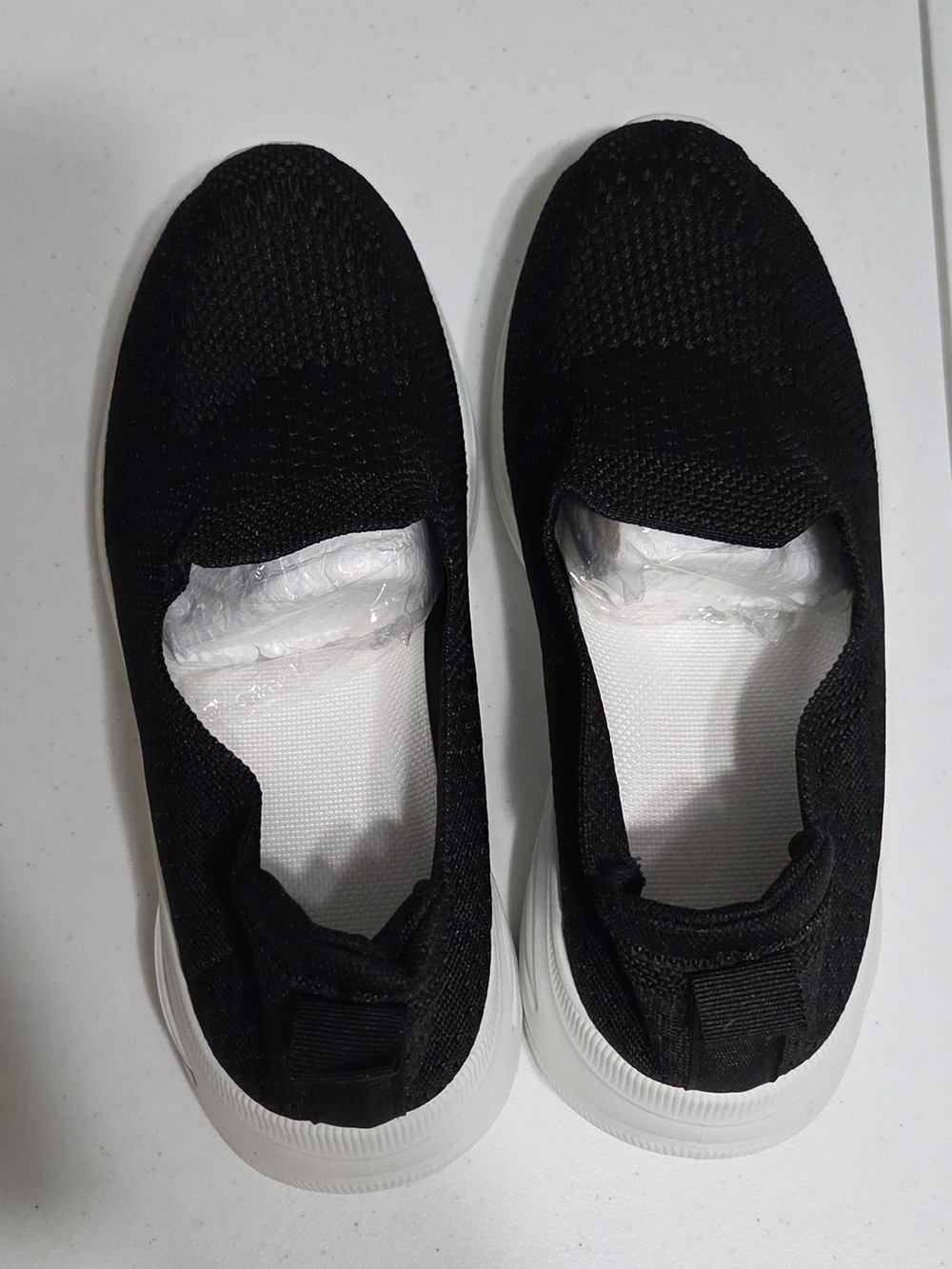 Women's Black Orthepedic Slip-On Knit Sneakers with White Platform Sole - Picture 1 of 5